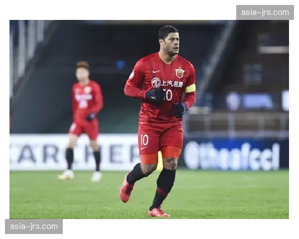 红军近期3轮1平2负状态低迷，双线作战体能面临考验